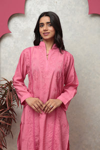 Gulabi Grace Kurta Set
